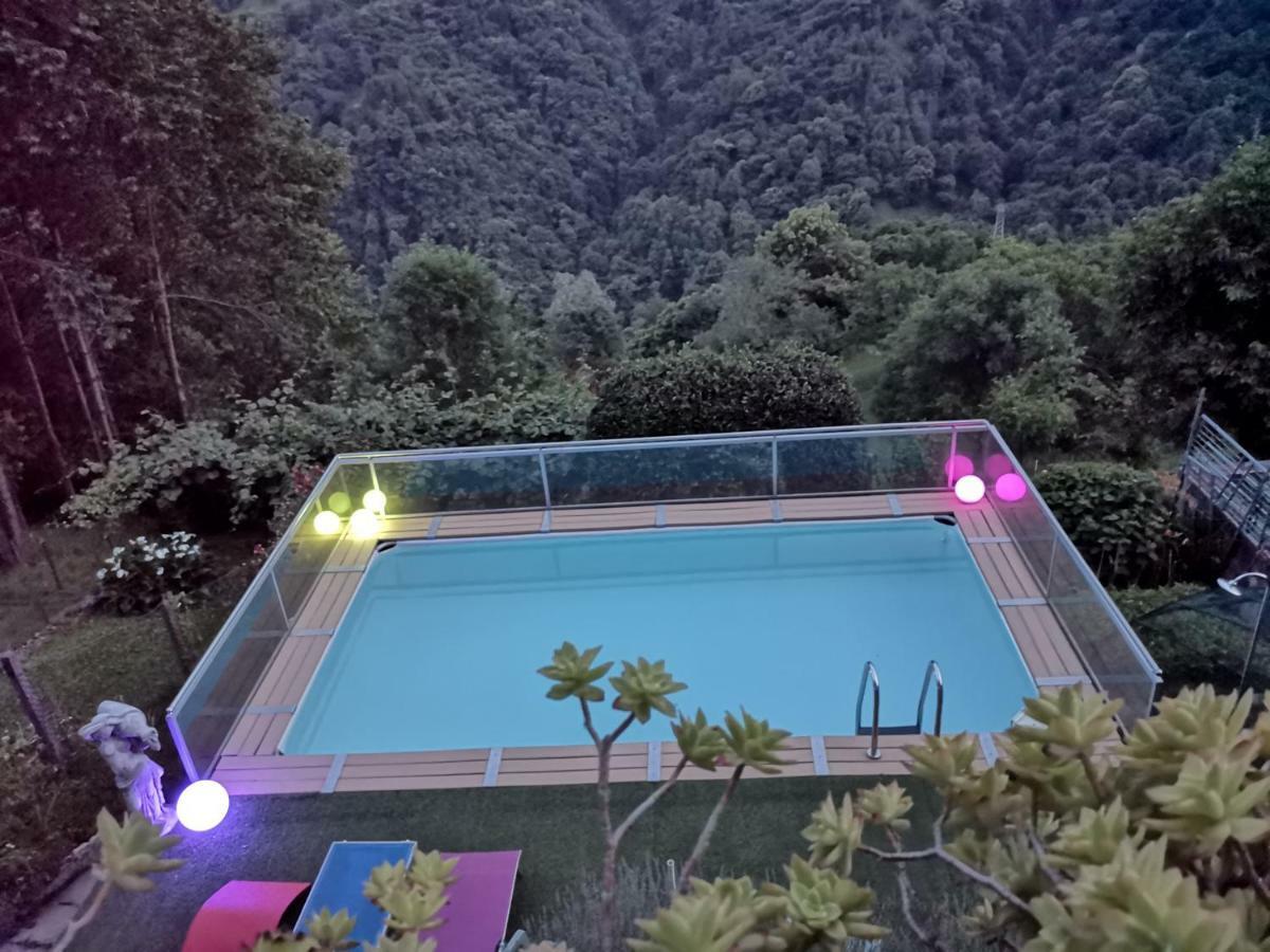Chalet con Piscina Garzeno Esterno foto