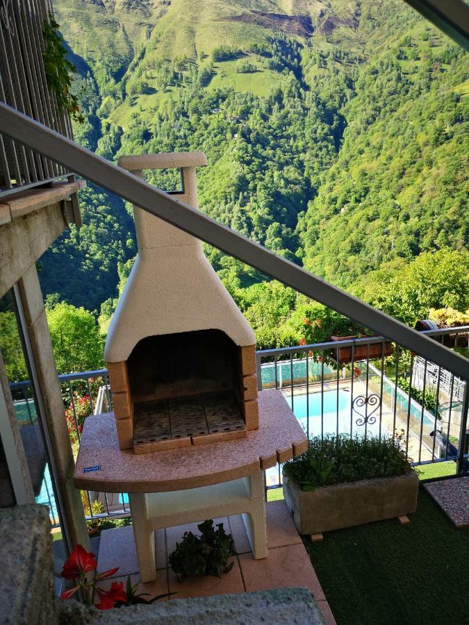 Chalet con Piscina Garzeno Esterno foto